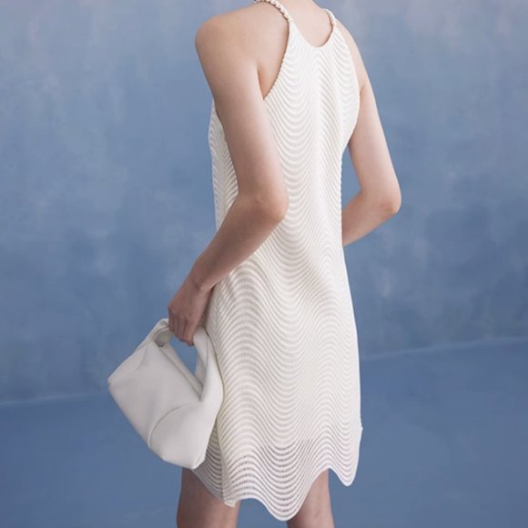 white dress - Picture 3 of 4